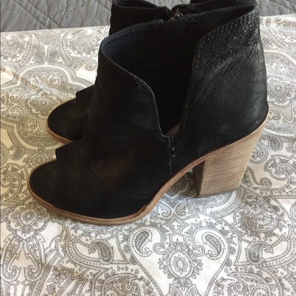 Black Vince Camuto open toe bootie size 9 - Picture 7 of 8